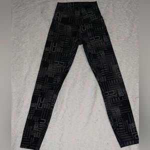 Lululemon wunder train high rise pants